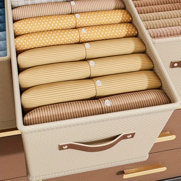5e619134-7ad3-4d63-96c2-2d87fbbdd945.jpg 1pc Modern Oxford Fabric Storage Box with Upgraded Leather Handle media 35.99 x 18.01 x 16.99 cm